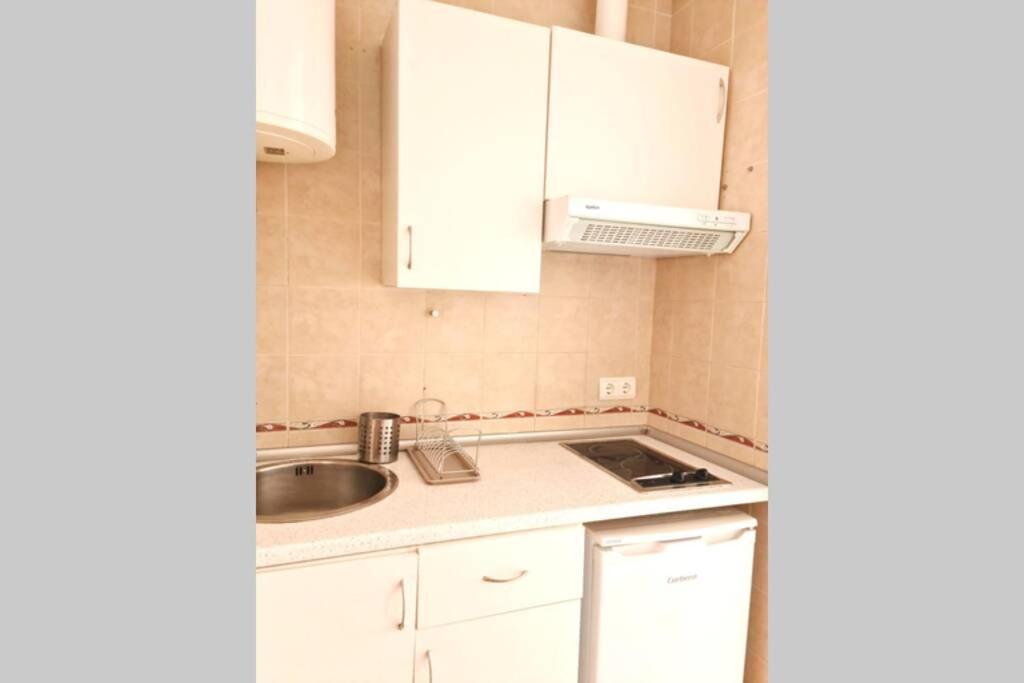 Calmahouse Carihuela Apartment Торемолинос Екстериор снимка