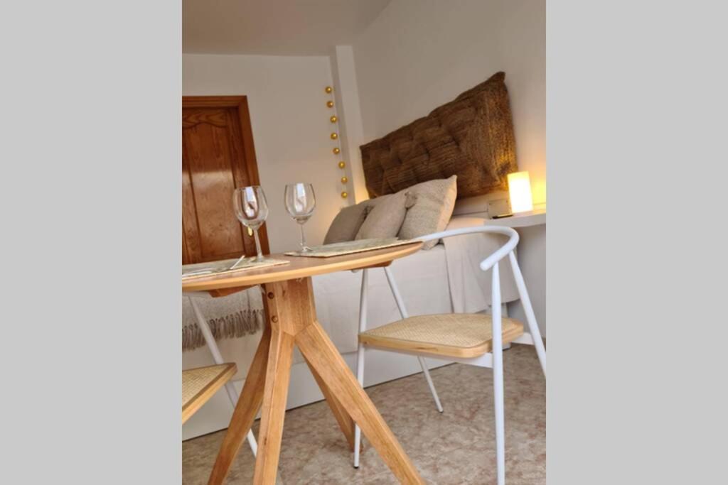 Calmahouse Carihuela Apartment Торемолинос Екстериор снимка